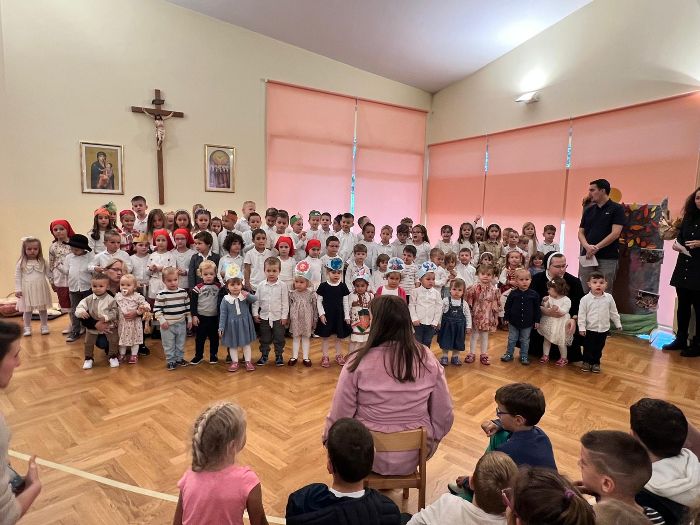 zahvala-bogu-za-plodove-zemlje-i-blagoslov-kruha